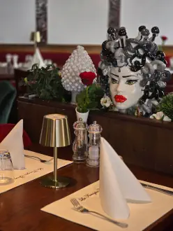 Restaurant - Stilvolle Tischdekoration